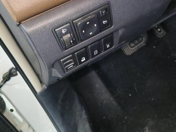 [武汉·鄂A] 二手东风风神东风风神E702019款 500 超享版