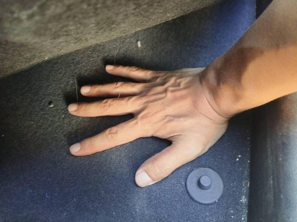 [苏州·苏E] 二手雷诺科雷傲2012款 2.5 两驱都市版