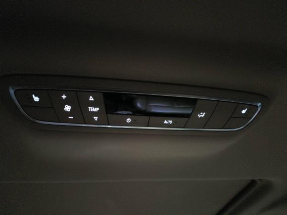 [上海·沪F] 二手别克别克GL82021款 ES陆尊 653T 尊享型