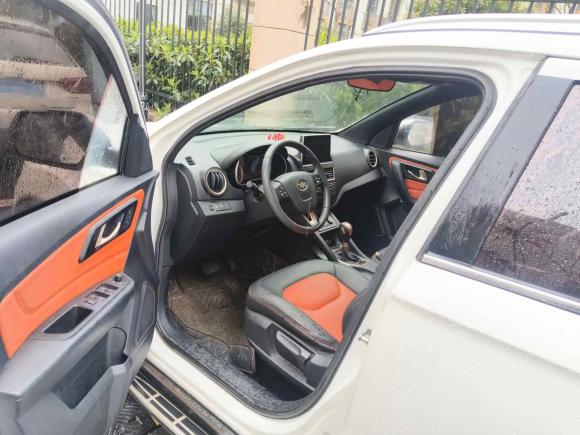 [上海·陕G] 二手奔腾奔腾X402017款 1.6L 自动尊享型