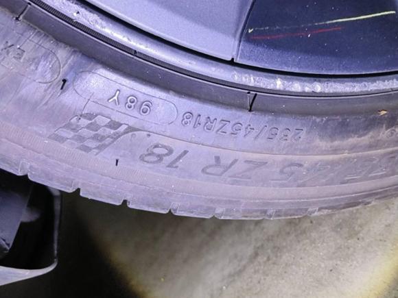 [上海·沪A] 二手特斯拉Model 32021款 标准续航后驱升级版