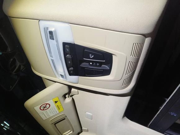 [杭州·浙A] 二手宝马宝马X52017款 xDrive28i