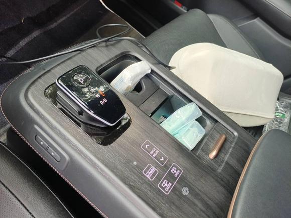 [广州·粤A] 二手日产ARIYA艾睿雅2022款 两驱长续航顶配版