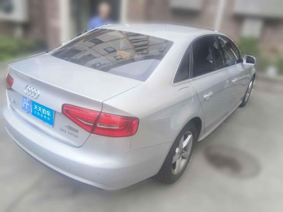 [上海·沪F] 二手奥迪奥迪A4L2015款 35 TFSI 自动标准型