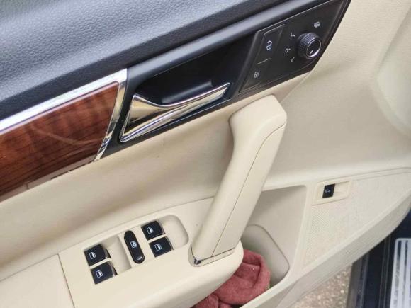 [成都·川B] 二手大众朗逸2013款 1.4TSI 手动豪华版