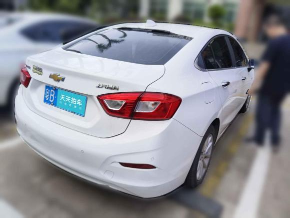 [深圳·粤B] 二手雪佛兰科鲁兹2017款 1.5L 手动炫锋版