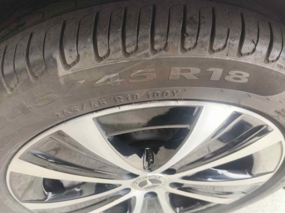 [深圳·粤B] 二手奔驰奔驰E级新能源2022款 改款三 E 350 e L 插电式混合动力运动轿车