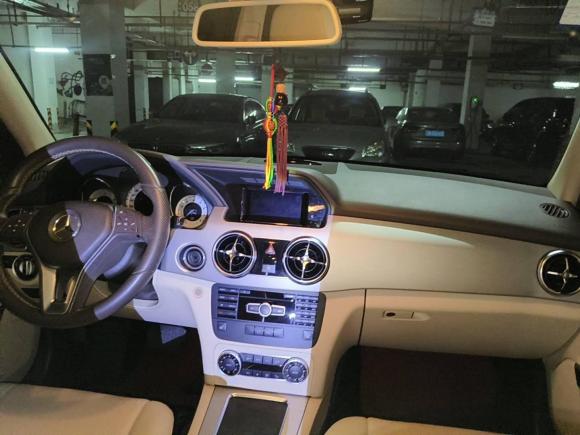 [深圳·粤B] 二手奔驰奔驰GLK级2013款 GLK 300 4MATIC 动感天窗型