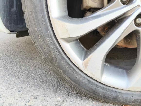 [南京·苏A] 二手现代索纳塔2014款 2.4L 自动豪华版 国IV