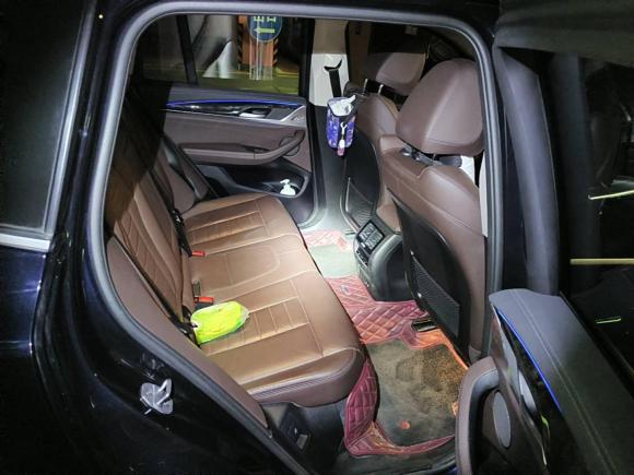 [上海·沪A] 二手宝马宝马X32020款  xDrive30i 领先型 M运动套装