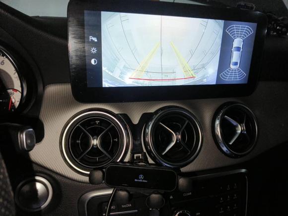 [上海·苏E] 二手奔驰奔驰GLA2016款 GLA 200 动感型