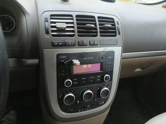 [上海·沪B] 二手别克别克GL82014款 2.4L 经典版