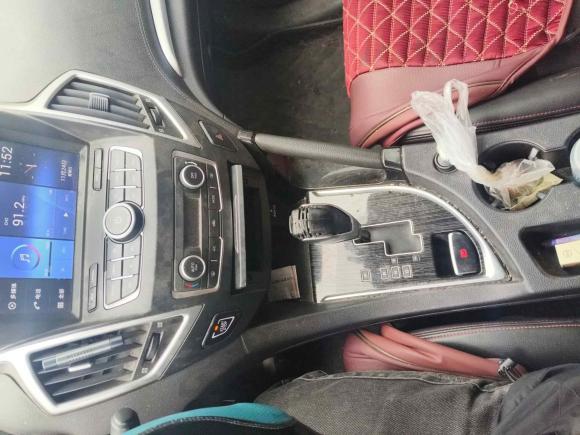 [武汉·鄂A] 二手东风风神东风风神AX72016款 2.0L 自动智逸型