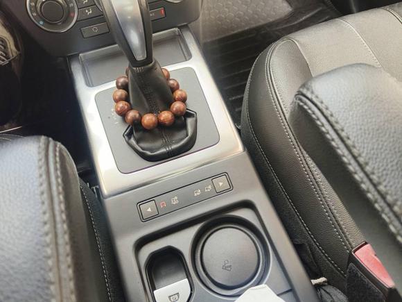 [上海·沪A] 二手路虎神行者22013款 2.2T SD4 SE柴油版