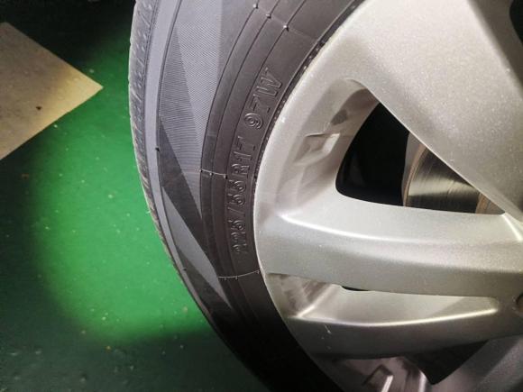 [广州·粤A] 二手斯巴鲁森林人2011款 2.5XS 自动豪华版