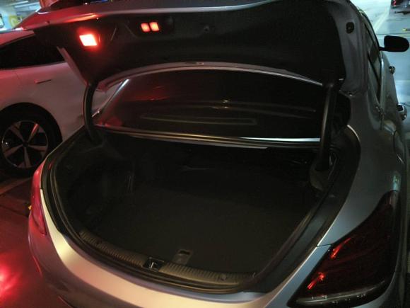 [武汉·鄂A] 二手奔驰奔驰C级2016款 C 200 L 运动型