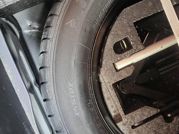 [上海·沪A] 二手大众帕萨特2014款 1.8TSI DSG御尊版