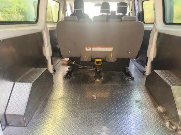 [宁波·浙B] 二手福特全顺2017款 2.0T柴油多功能商用车中轴中顶国V