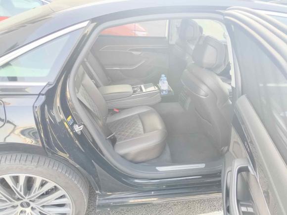 [北京·京K] 二手奥迪奥迪A82023款 A8L 50 TFSI quattro 臻选型