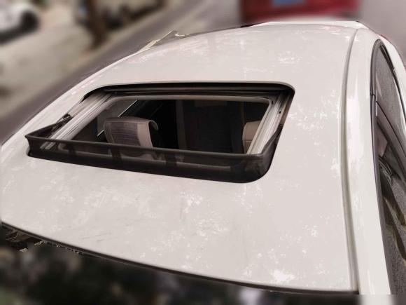 [无锡·苏B] 二手别克君威2015款 1.6T 领先技术型