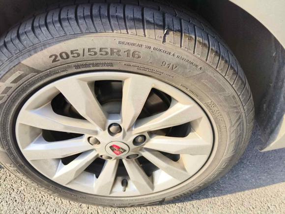 [上海·沪A] 二手荣威荣威i6新能源2017款 45T 混动互联智享版