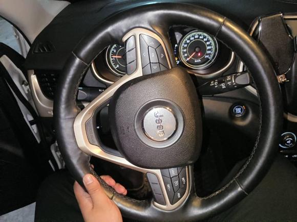 [芜湖·皖B] 二手Jeep自由光2014款 2.4L 豪华版