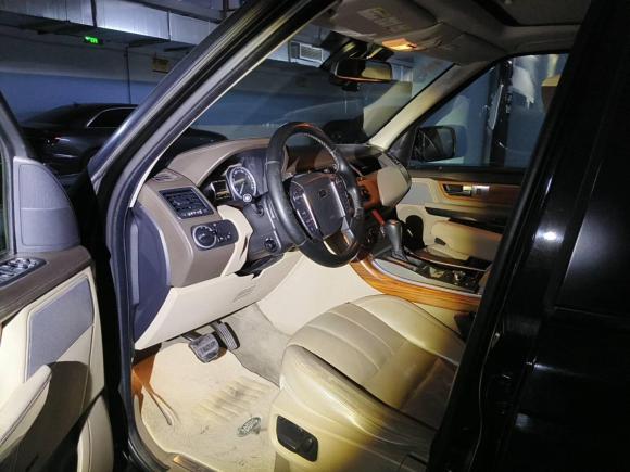 [广州·粤A] 二手路虎揽胜运动版2011款 5.0 SC V8 HSE
