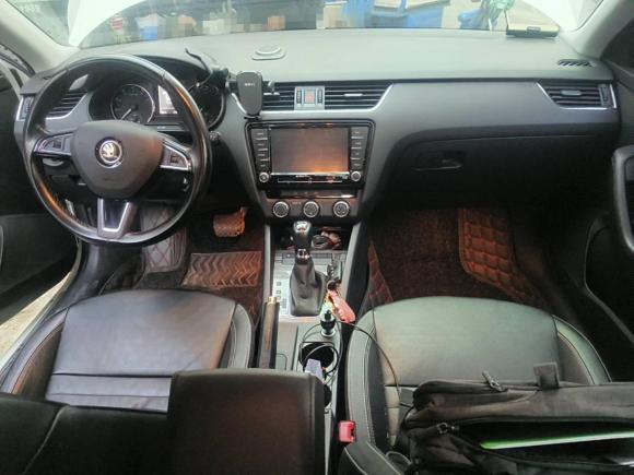 [上海·沪C] 二手斯柯达明锐2017款 1.6L 自动智行版