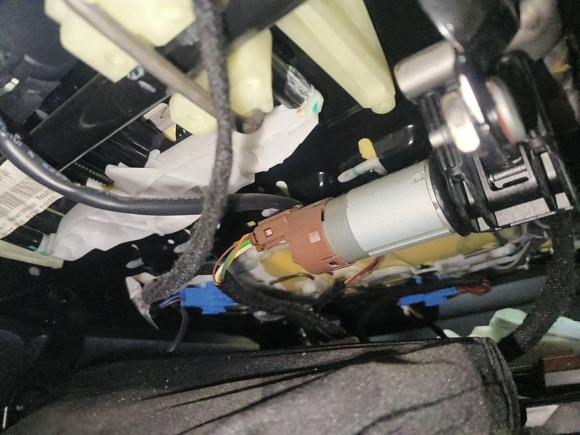 [深圳·粤S] 二手奔驰奔驰GLC2020款 改款 GLC 260 L 4MATIC 豪华型