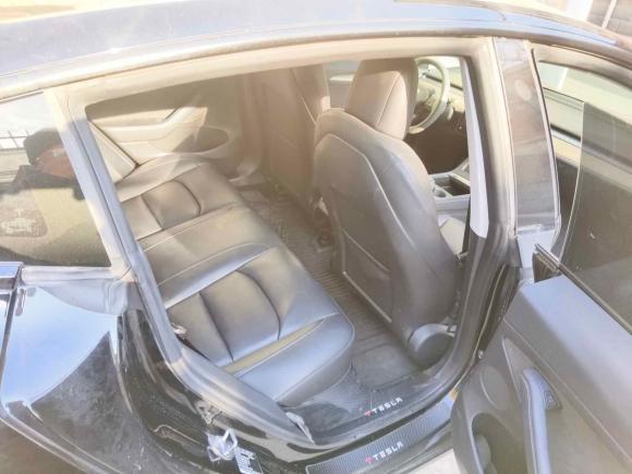 [上海·沪A] 二手特斯拉Model 32022款 后轮驱动版