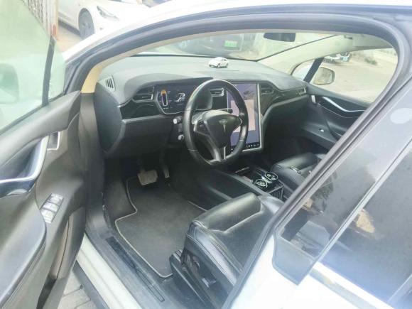 [上海·沪B] 二手特斯拉Model X2016款 Model X 90D