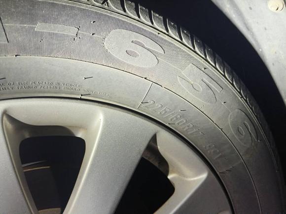 [无锡·苏B] 二手别克别克GL82017款 25S 豪华型 国V