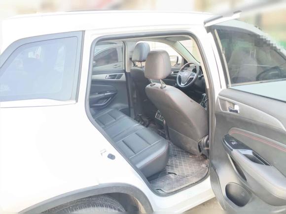 [芜湖·皖B] 二手长安长安CS752017款 尚酷版 1.5T 手动锋享型