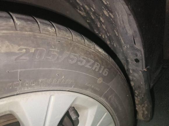 [南京·苏A] 二手福特福睿斯2015款 1.5L 自动时尚型