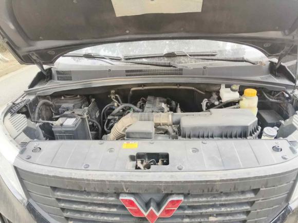 [上海·苏U] 二手五菱汽车五菱宏光PLUS2020款 1.5L 手动标准型 7座