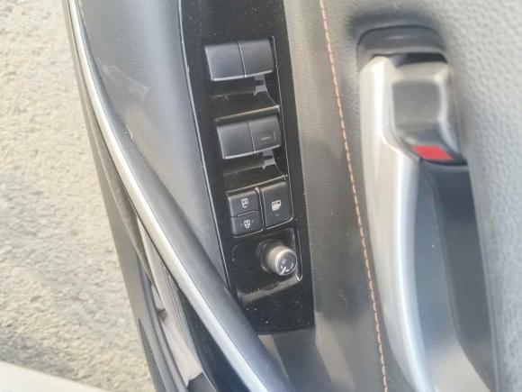 [成都·川G] 二手丰田凌尚2021款 2.0L 豪华版