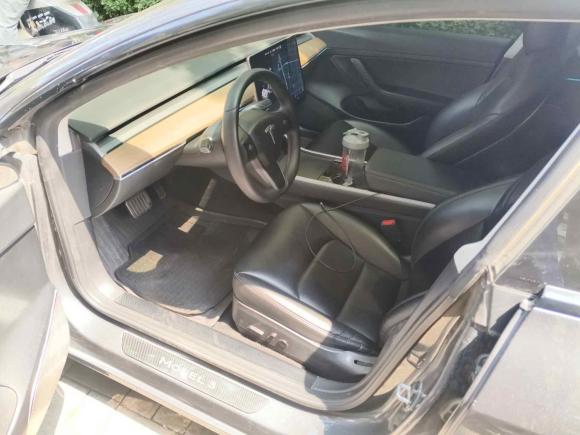 [济南·鲁A] 二手特斯拉Model 32019款 标准续航后驱升级版