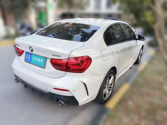 [上海·苏B] 二手宝马宝马1系2022款 120i M运动曜夜版