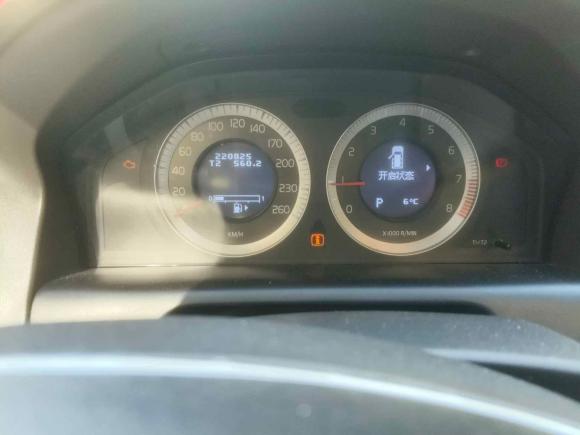 [上海·吉J] 二手沃尔沃沃尔沃XC602011款 2.0T 智尊版