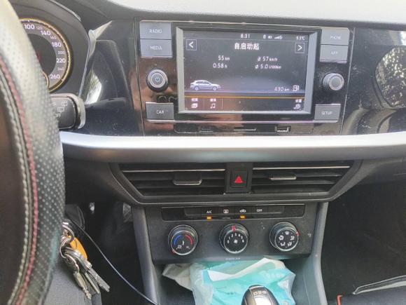 [上海·皖A] 二手大众朗逸2018款 两厢 200TSI DSG舒适版 国V