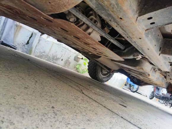 [上海·沪B] 二手陆风陆风X82012款 探索版 2.0T 柴油4X4豪华型