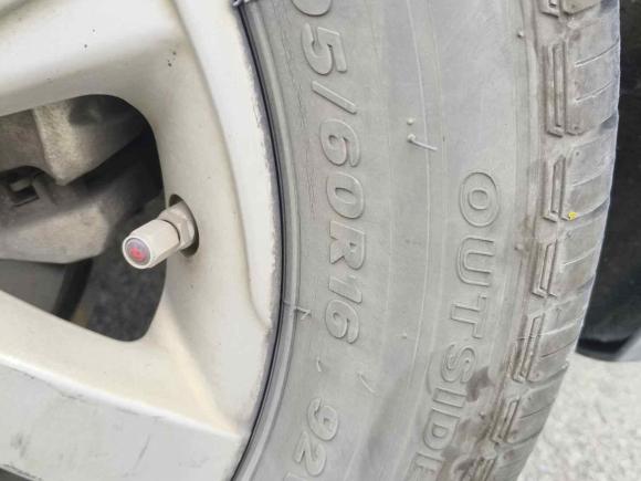 [成都·川A] 二手比亚迪元新能源2018款 EV360 智联尚酷型