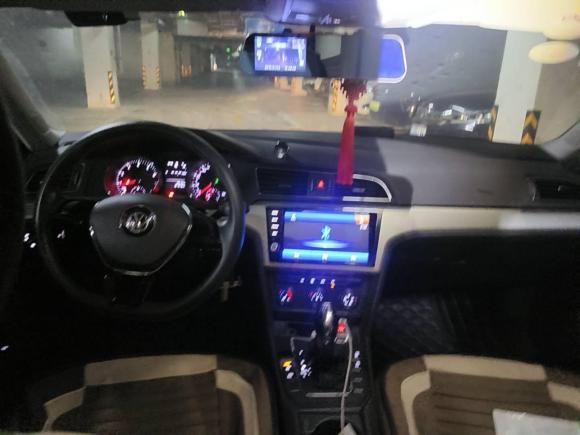 [无锡·苏B] 二手大众凌渡2017款 230TSI DSG风尚版