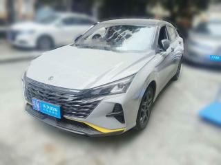 东风风神奕炫2023款 马赫版 1.5T 自动追梦骑士版