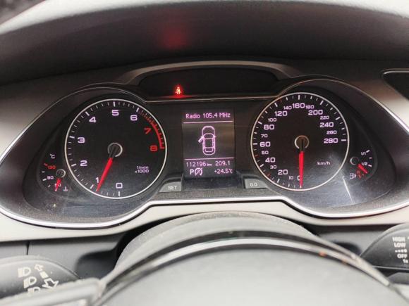 [杭州·浙A] 二手奥迪奥迪A4L2013款 35 TFSI 自动标准型