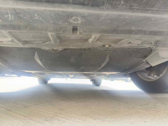 [南京·苏A] 二手雪铁龙雪铁龙C52012款 2.0L 自动尊享型