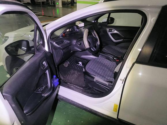 [武汉·鄂A] 二手标致标致20082014款 1.6L 自动时尚版