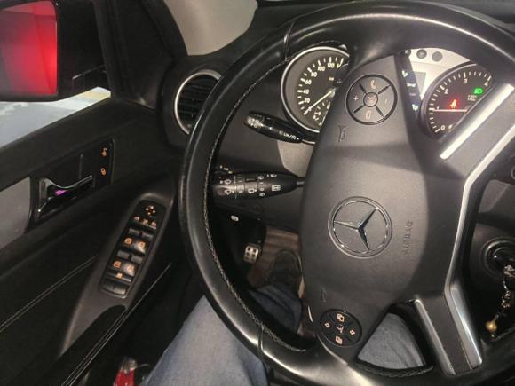 [苏州·苏E] 二手奔驰奔驰M级2010款 ML 300 4MATIC