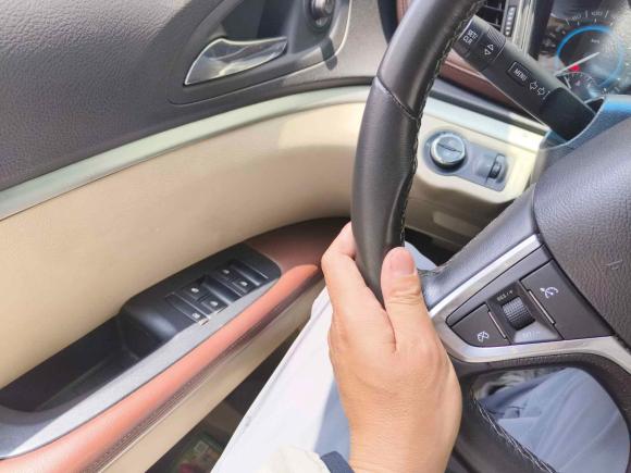 [合肥·皖A] 二手别克别克GL82014款 3.0L GT豪华商务豪雅版