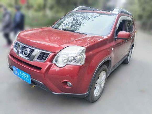 日产奇骏2012款 2.5L CVT豪华版 4WD「成都二手车」「天天拍车」